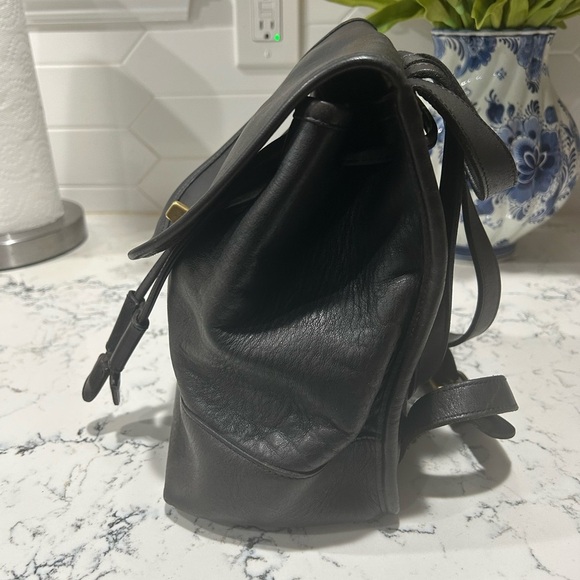 Coach Daypack 9960 - Picture 2 of 14